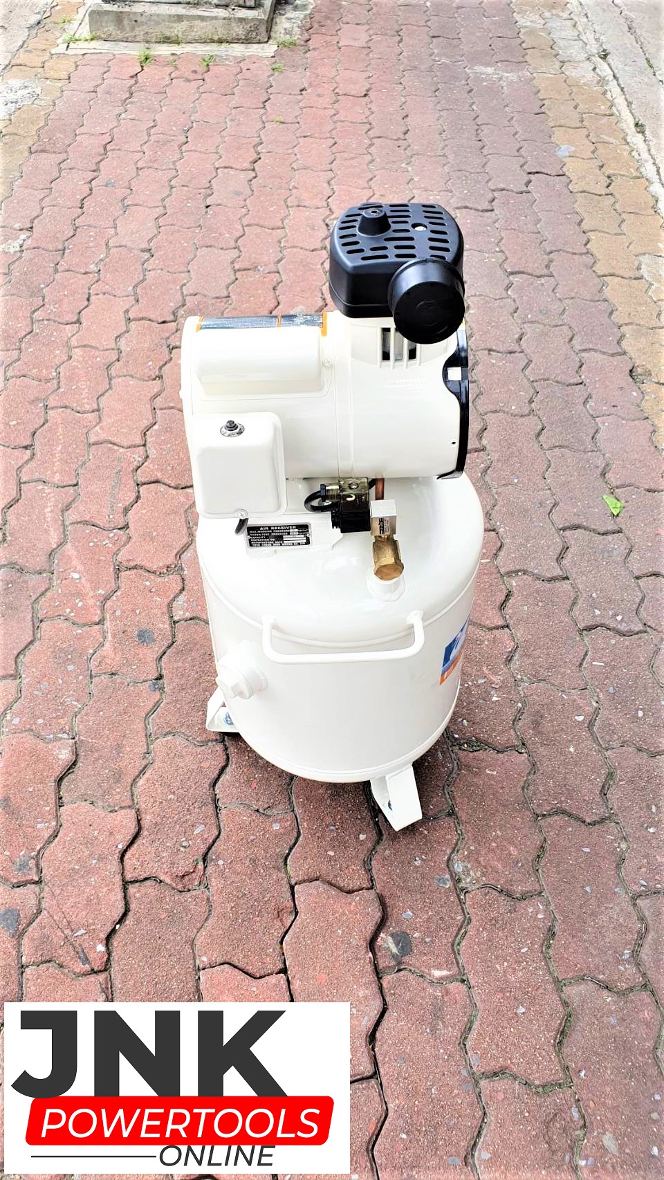 ปั๊มลมโรตารี่ OilFree SWAN DR-115-30L ด้านข้าง 1